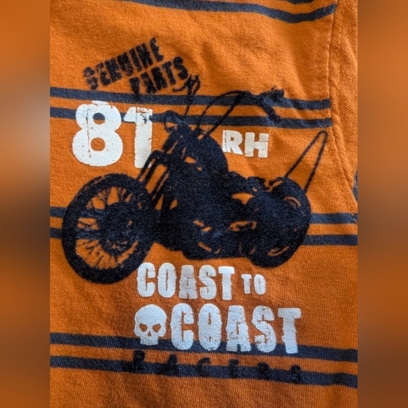 Set of 2 boy's shirts. Green Quicksilver size XL. Orang Ruff Hewn size 7. - Picture 7 of 10